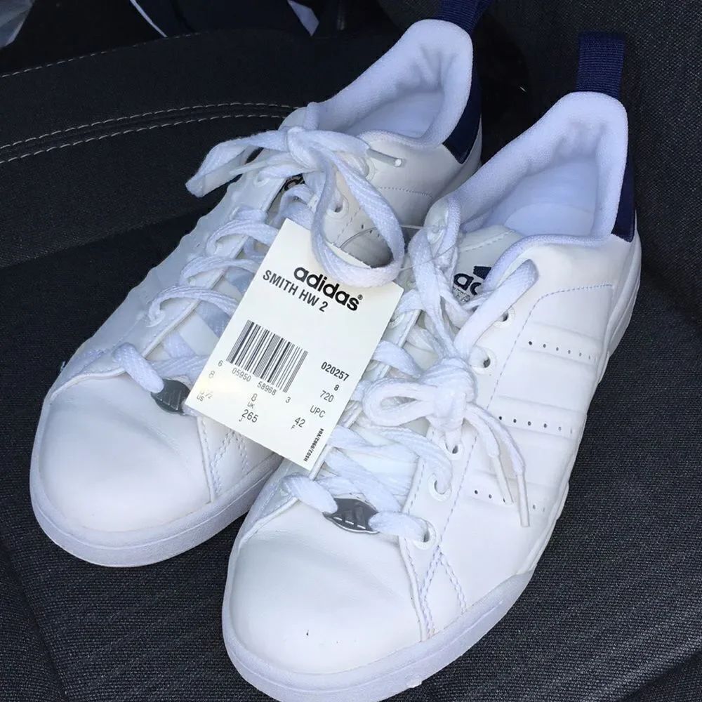 New 2004 vintage old school Adidas Stan Smith HW2 White Blue tennis shoes 8 1/2